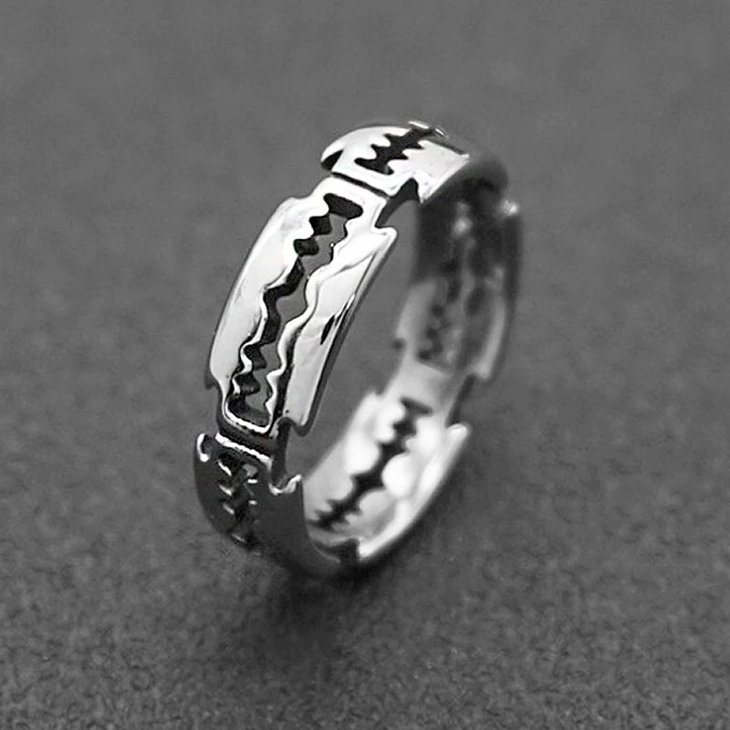 Stainless steel bladed ring