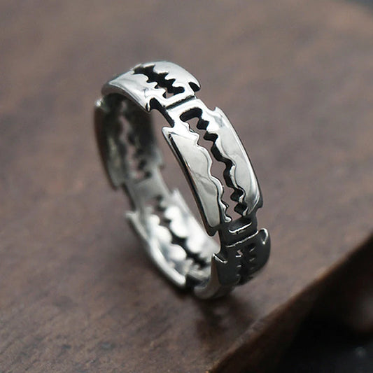 Stainless steel bladed ring