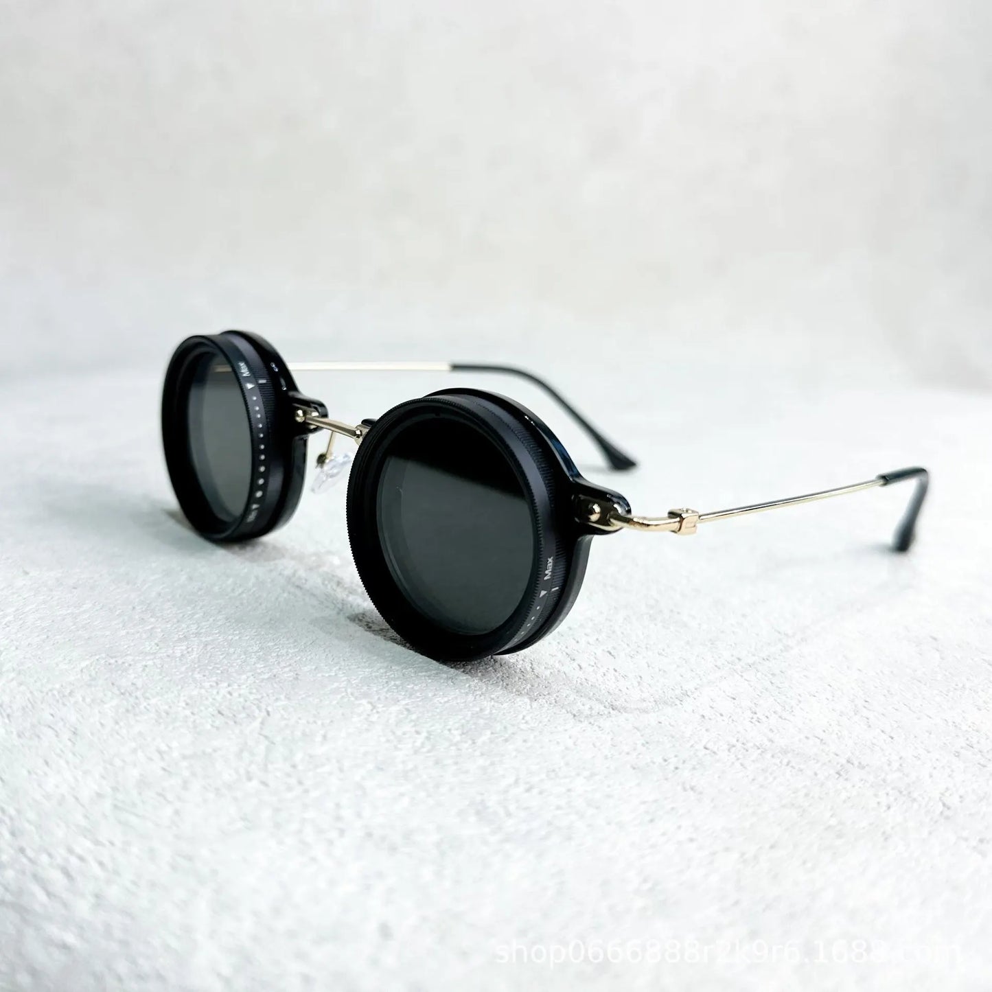 Adjustable polarized sunglasses