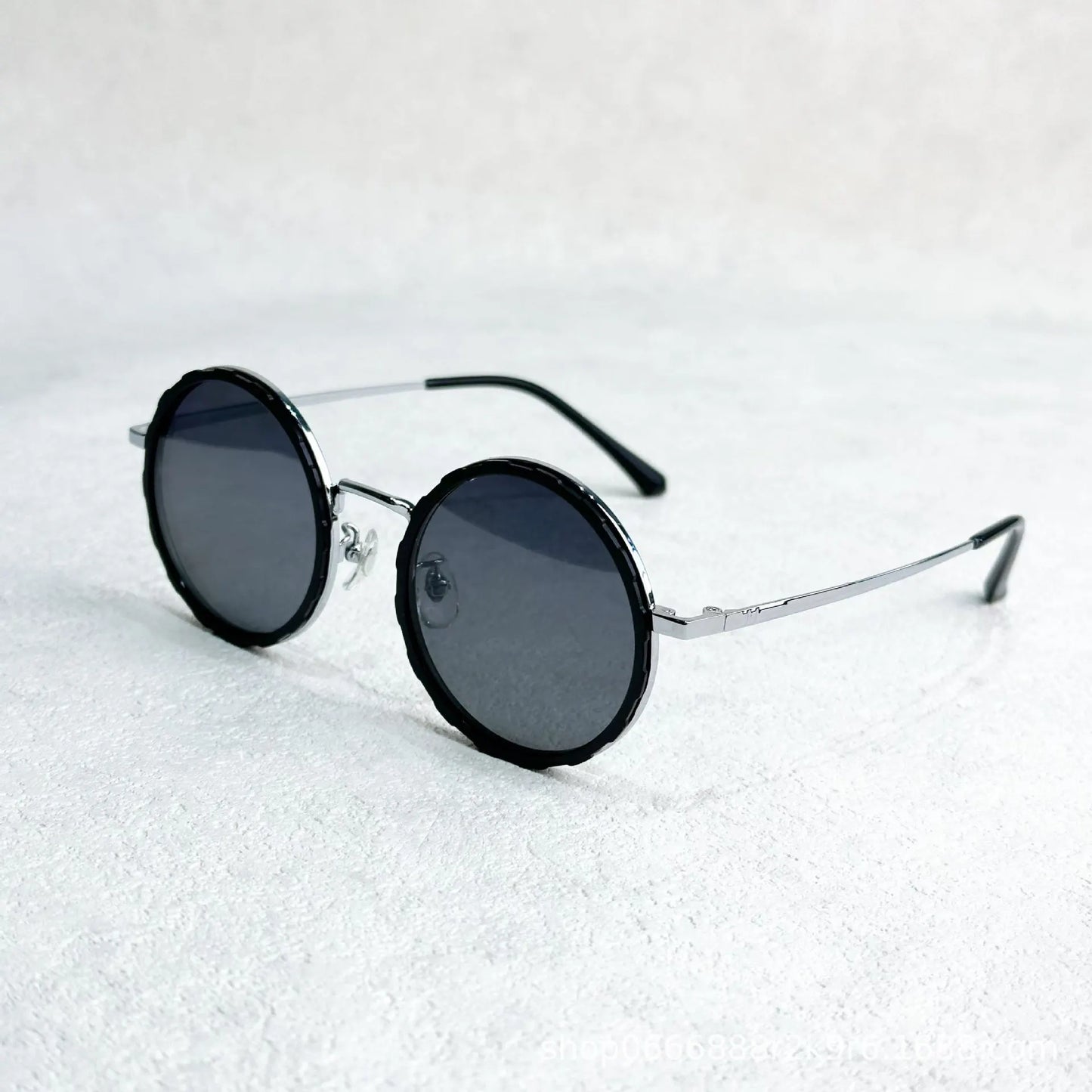 Adjustable polarized sunglasses